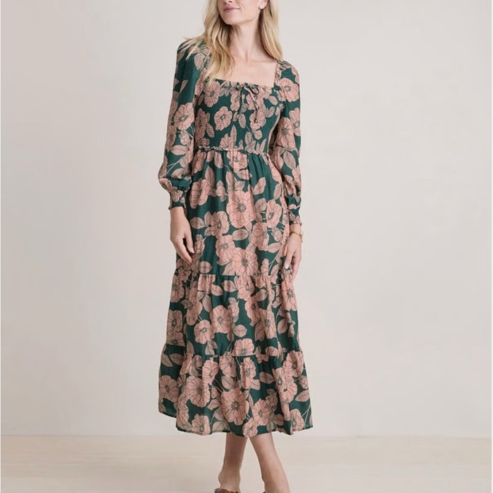Vineyard Vines Floral Long Sleeve Dress in Green and Pink